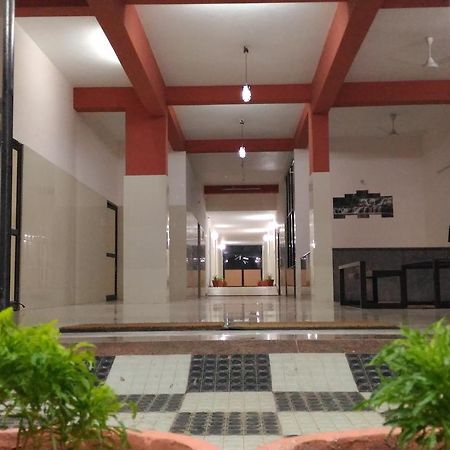 Dhoni Castle Hotel Palakkad Zewnętrze zdjęcie