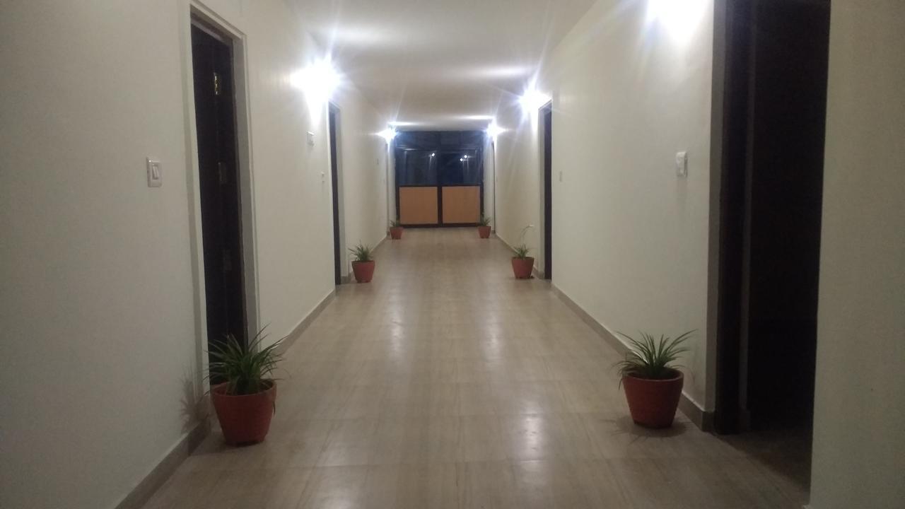 Dhoni Castle Hotel Palakkad Zewnętrze zdjęcie
